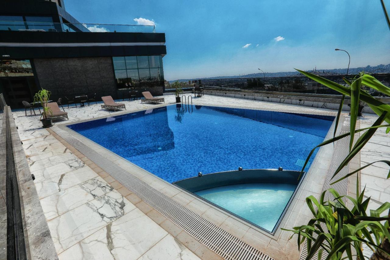 The Green Park Ґазіантеп Екстер'єр фото Rooftop pool