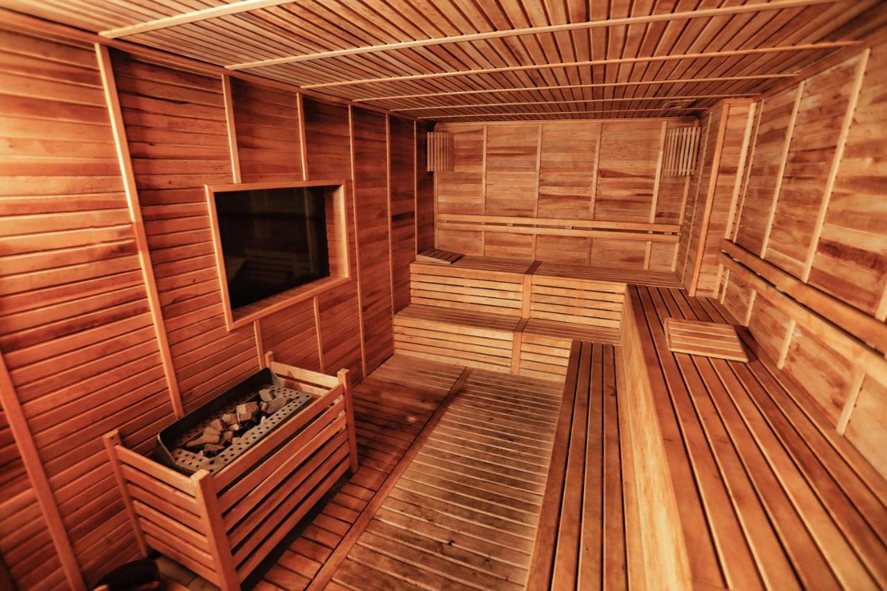 The Green Park Ґазіантеп Екстер'єр фото A modern Finnish sauna